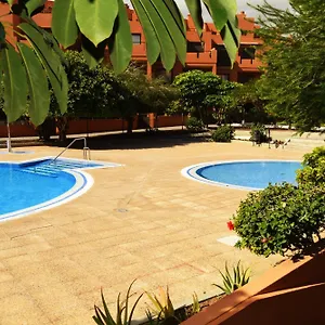 https://medano-sotavento-pool-great-terrace-and-beach.tenerifehoteles.net